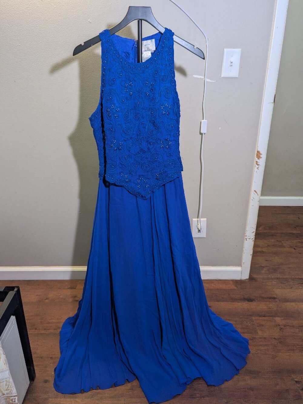 Vintage Bella Diosa Collection Royal Blue Beaded Sleeveless Maxi Gown Prom Dress